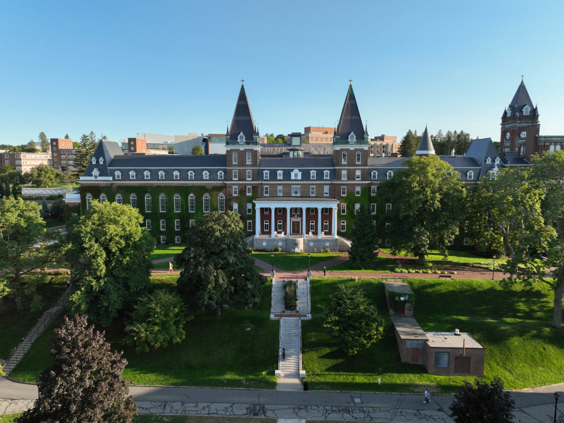 Holy Cross Listed Among 53 Prettiest College Campuses In America By ...