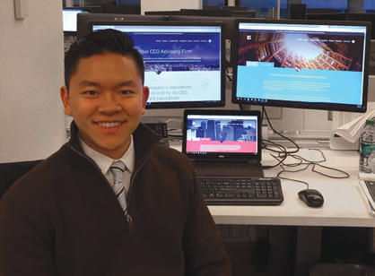 Cheng-En Wu ’19 at his desk in New York.