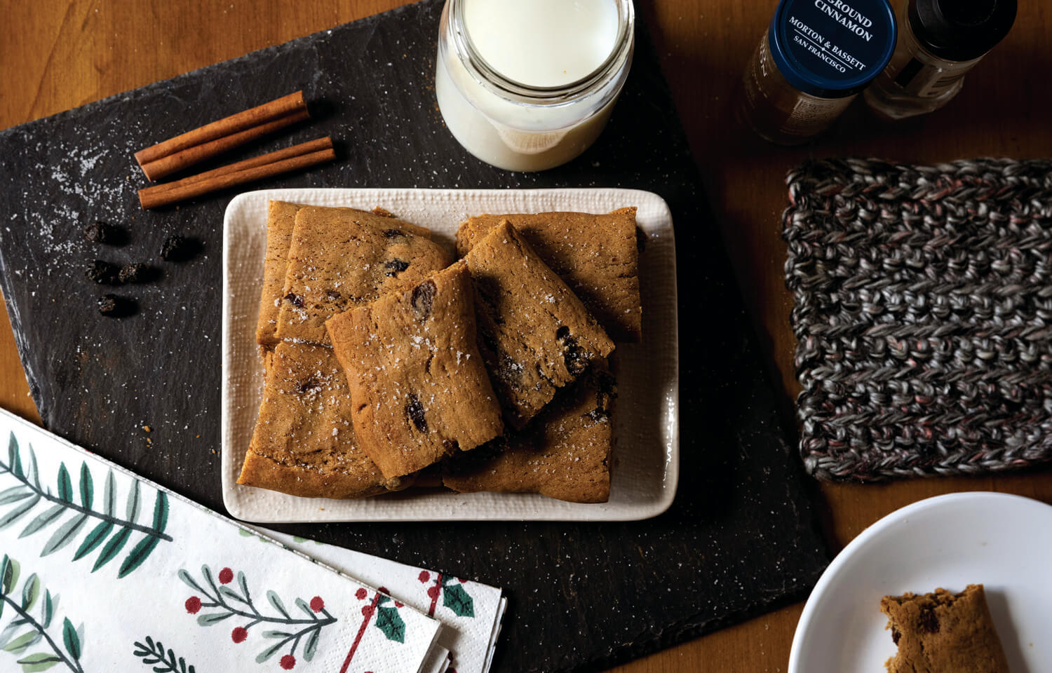 Hermit bar cookies and ingredients