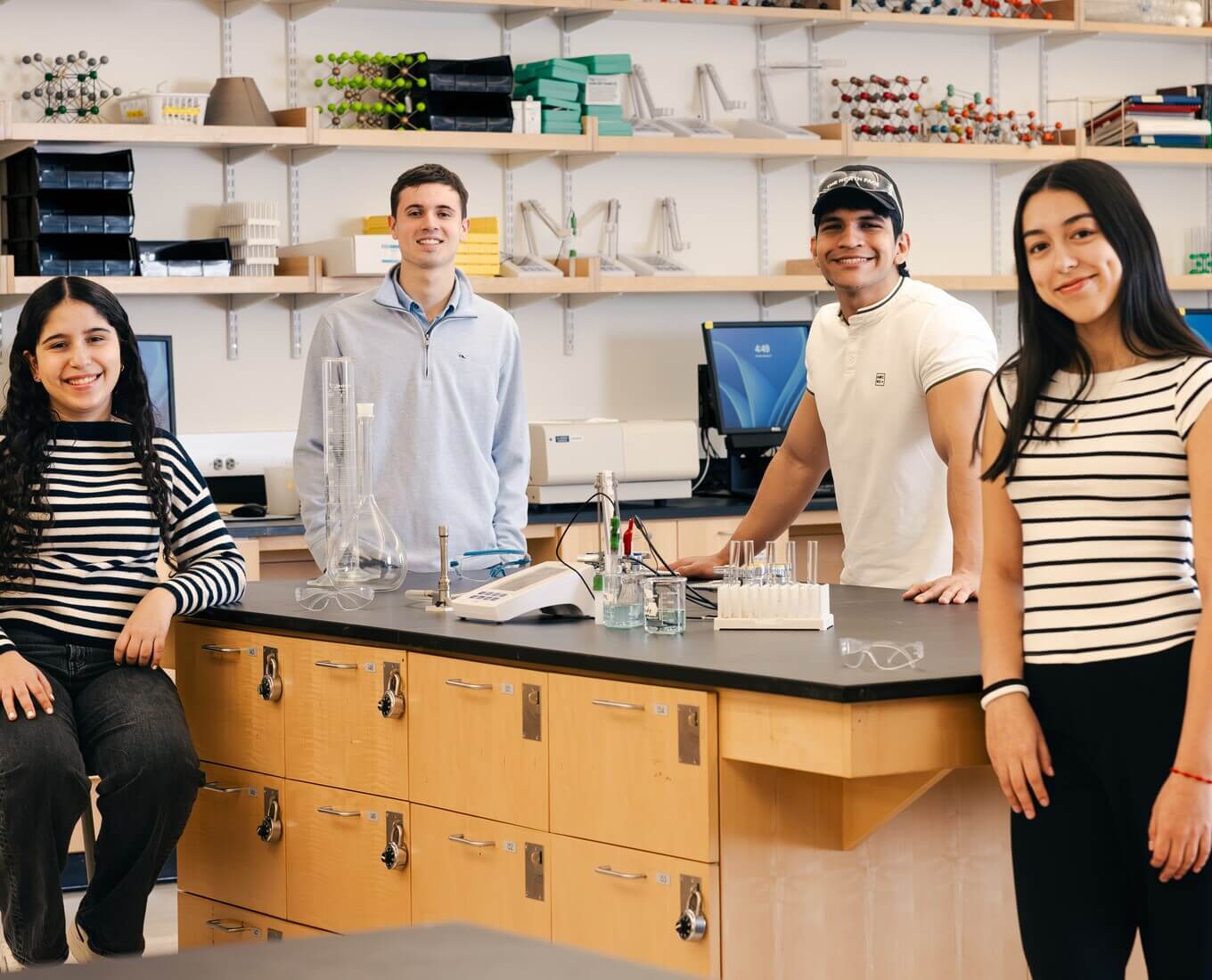 Juan Hernandez ’27, Bernat Sepulcre ’28, Melanie Maurad ’28 and Maria Pena Garcia ’27 in a classroom lab